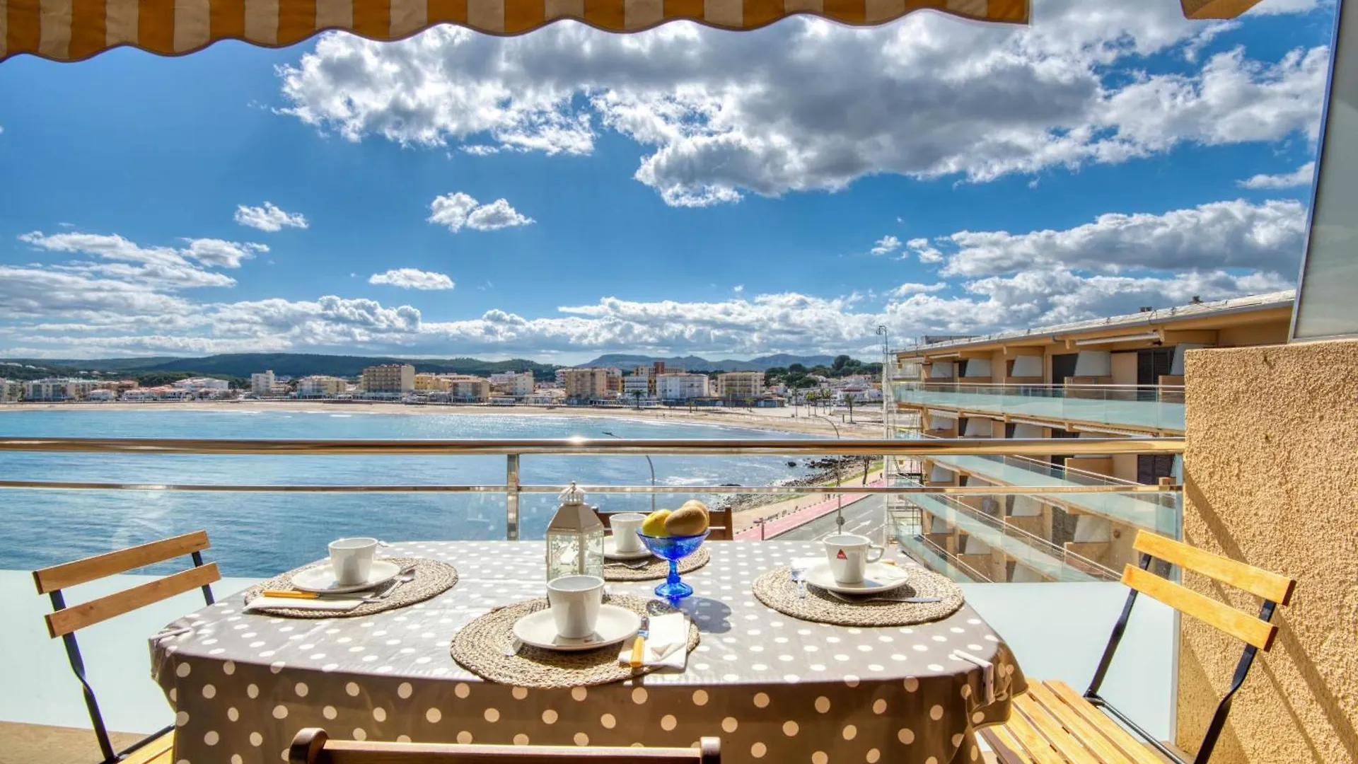 Sara Apartment L'Escala
